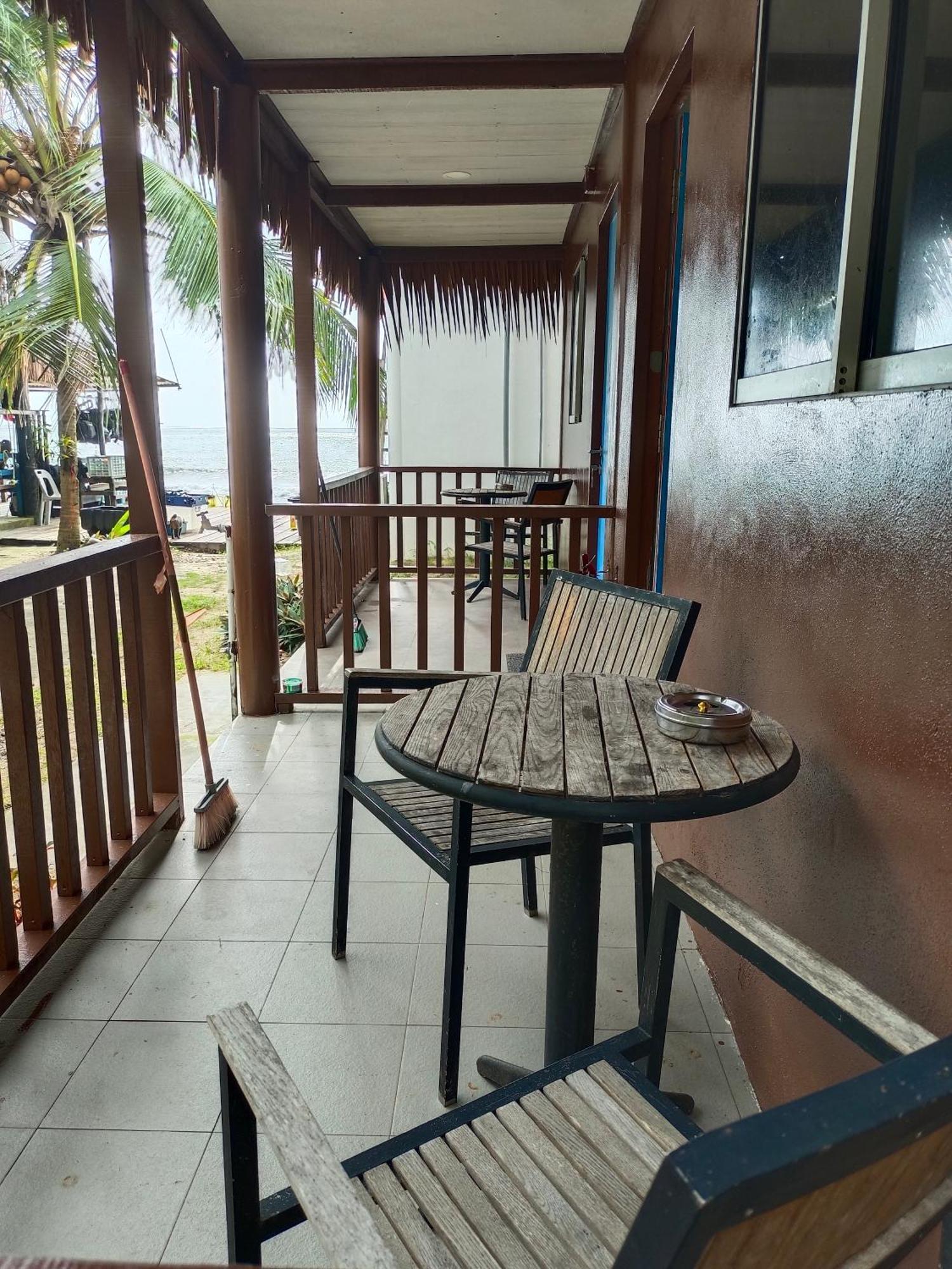 Tiongman Scubadive & Lodge Kampong Juara Exterior photo