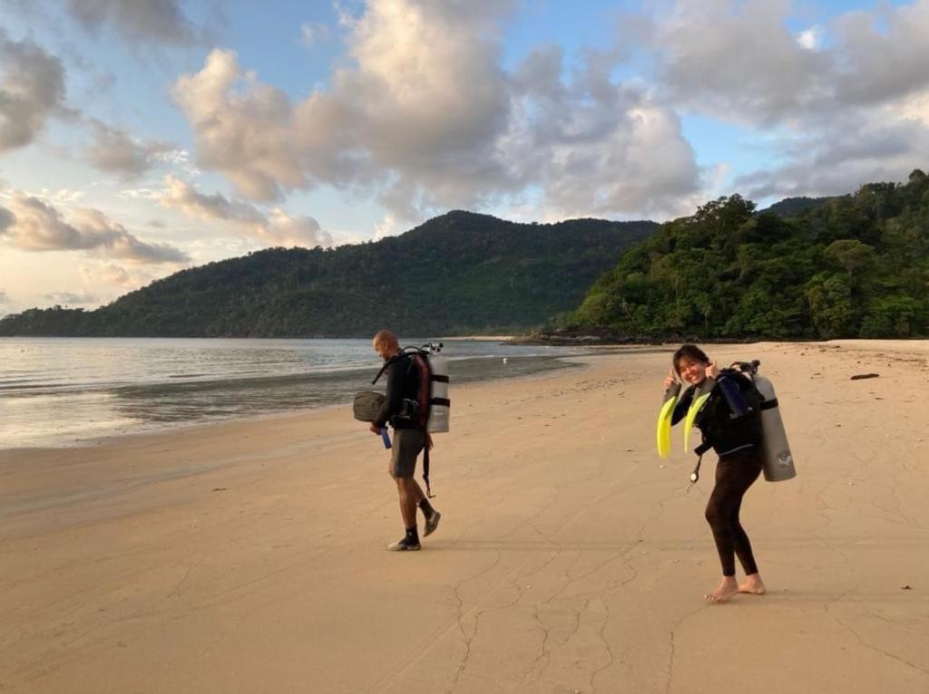 Tiongman Scubadive & Lodge Kampong Juara Exterior photo